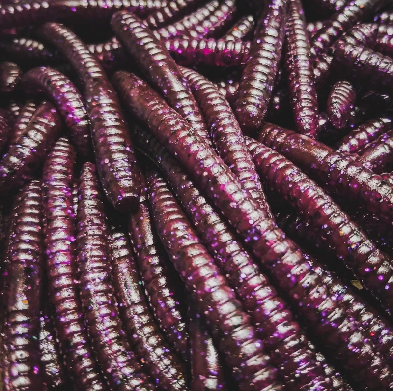 Perch Professor Flying Worm 9cm (6-pack) 5 Perch Professor Flying Worm 9cm (6-pack) – Image 3